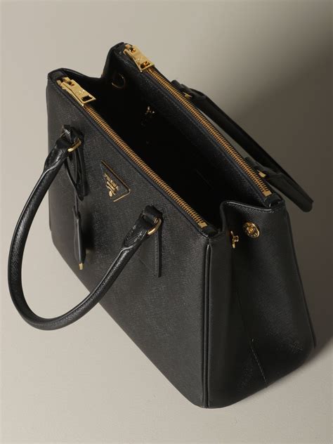 prada taschen im outlet|Prada taschen damen.